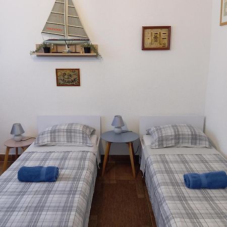 Skrljevo Adriatica Apartments מראה חיצוני תמונה
