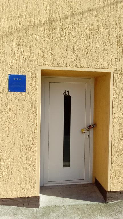 Skrljevo Adriatica Apartments מראה חיצוני תמונה